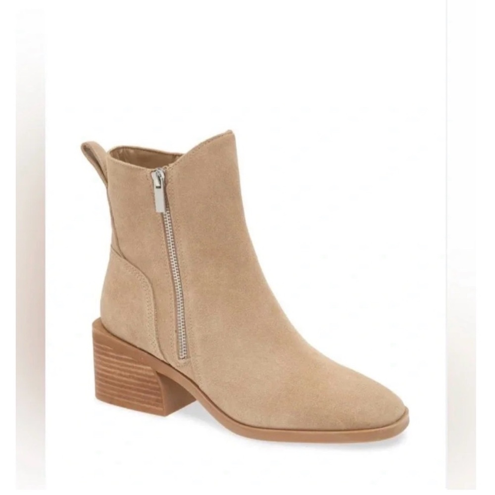 Steve Madden Boots - Women’s 7.5. BNNU